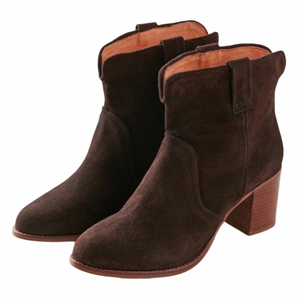URBAN OUTFITTERS Brown Suede Boro Western Ankle Boots Size 6.5